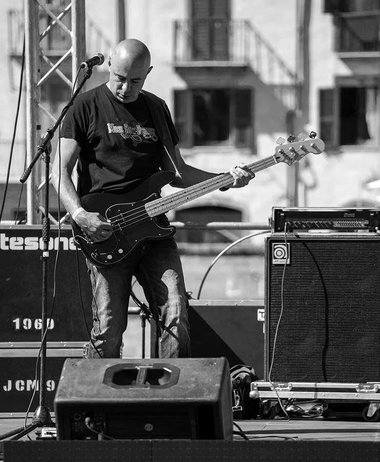 Thunderdog live